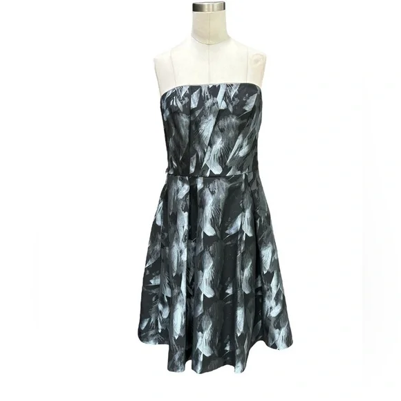 WHBM Strapless Feather Print black and white Dress size 4 - Picture 14 of 14